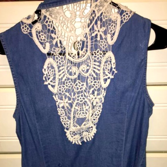 Cute Blouses - Picture 1 of 11